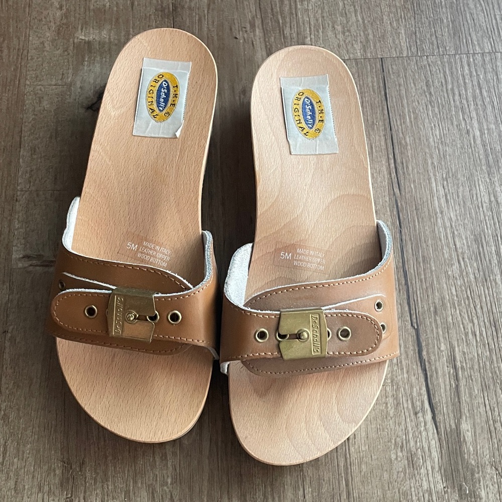 Dr. Scholl's Brown Sandals with Gold Buckle